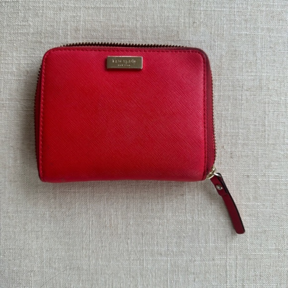 Kate Spade Wallet Laurel Red - Picture 2 of 5